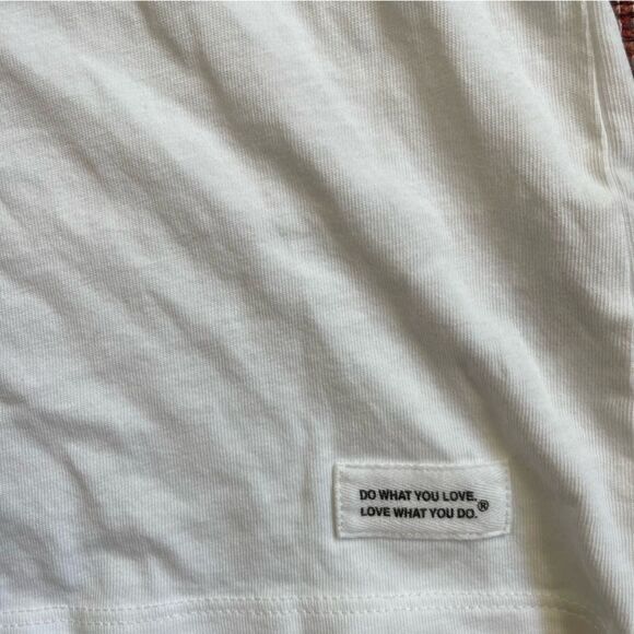 Women’s XXL Life is Good White Long Sleeve Shirt with Snowflake Peace treeDesign - Picture 5 of 13